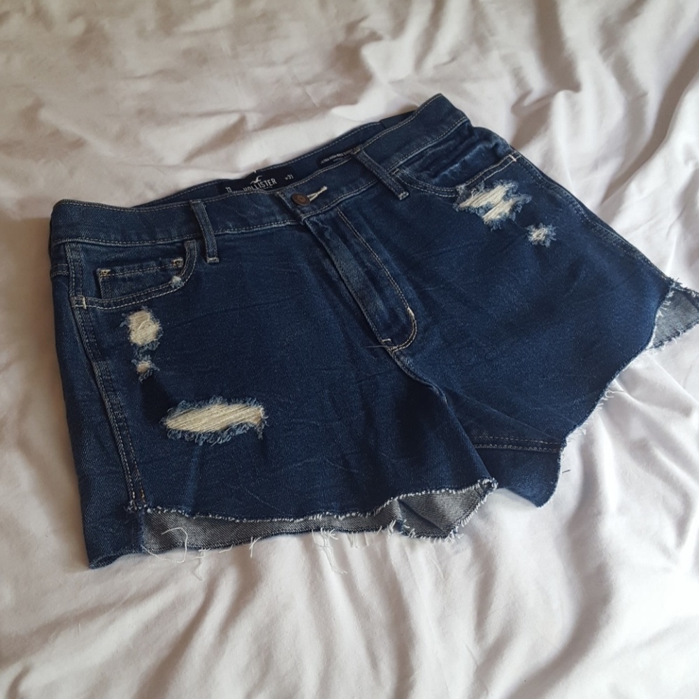 Hollister Jean shorts size 13 distressed